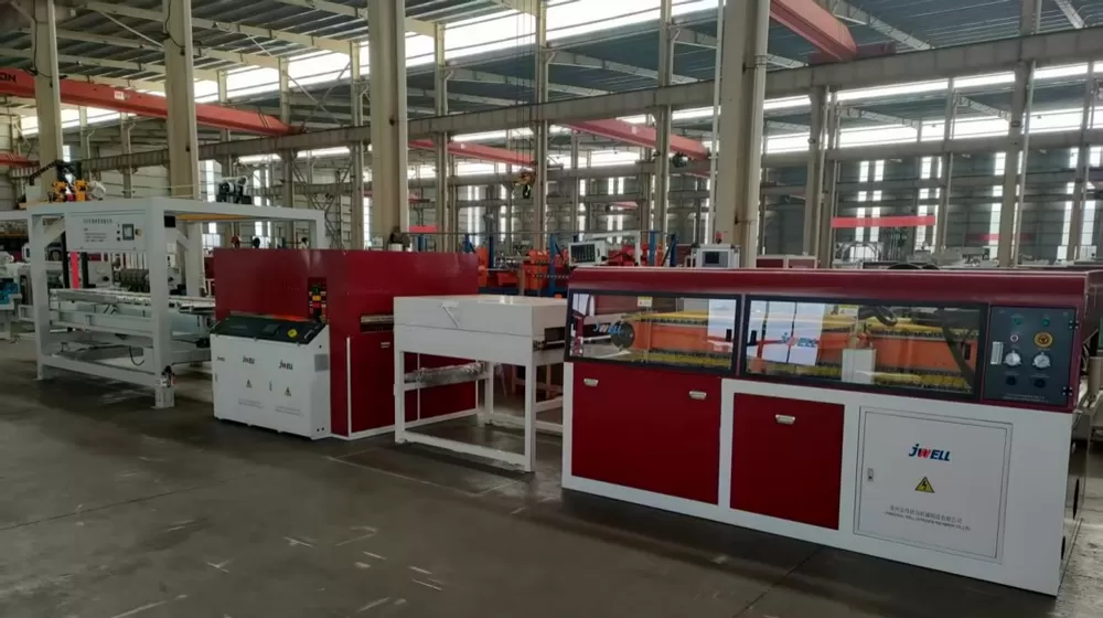 Description of PP Garden Tool House Panel Extrusion Line